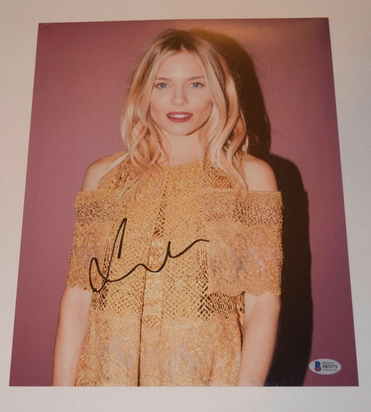 Sienna Miller Signed Autographed 11x14 Photo Sexy Actress Beckett BAS COA