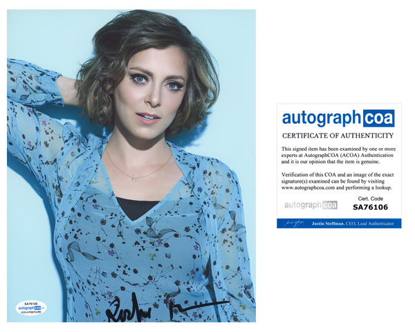 Rachel Bloom Signed Autographed 8x10 Photo Crazy Ex-Girlfriend Actress ACOA COA