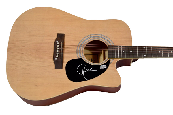 Reba McEntire Signed Full Size Acoustic Guitar Autograph Country Beckett COA