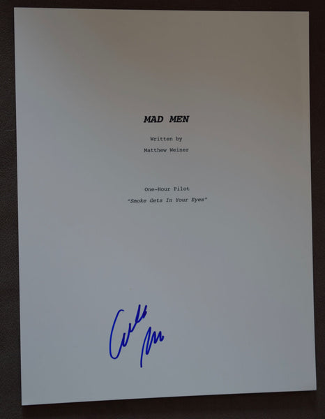 Elisabeth Moss Signed Autographed Mad Men Full TV Pilot Episode Script
