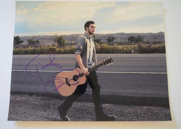 Phillip Phillips Signed Autographed 11x14 Photo COA VD