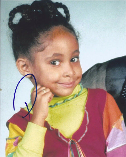 Raven Symone Signed Autographed 8x10 Photo The Cosby Show