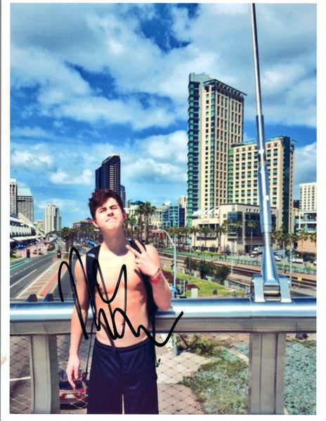 Nash Grier Signed Autographed 8x10 Photo Vine & YouTube Star COA VD