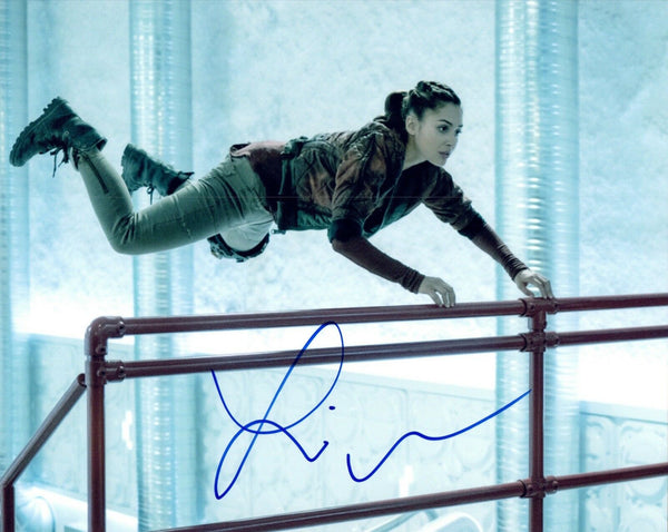 Lindsey Morgan Signed Autographed 8x10 Photo THE 100 Actress COA