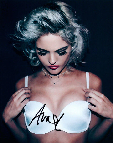 Ava Capra Signed Autographed 8x10 Photo Hot Sexy America's Next Top Model COA