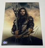 Jason Momoa Signed Autographed 11x14 Photo AQUAMAN Beckett BAS COA