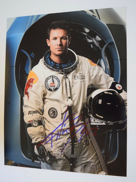 Felix Baumgartner Signed Autographed 11x14 Photo Skydiver Basejumper COA VD