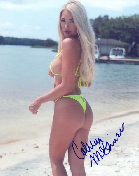 Colleen McGinnis Signed Autograph 8x10 Photo Sexy Model COA