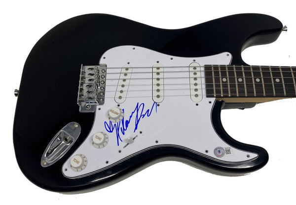 Hilary Duff Signed Autographed Electric Guitar Lizzie McGuire Beckett COA