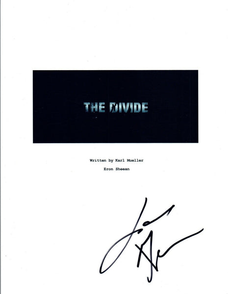 Lauren German Signed Autographed THE DIVIDE Full Movie Script COA VD