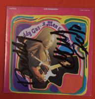 Buddy Guy Signed Autographed A Man & The Blues  CD Booklet Blues Legend