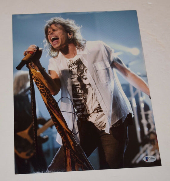 Steven Tyler Signed Autographed 11x14 Photo AEROSMITH Beckett BAS COA