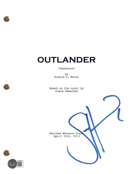 Sam Heughan Signed Outlander Pilot Script Full Screenplay Autograph Beckett COA