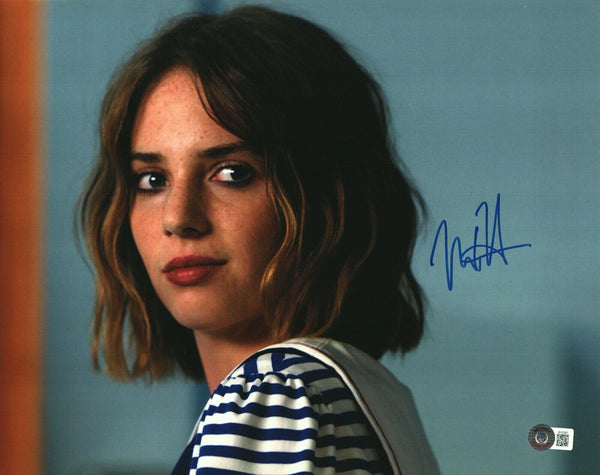 Maya Hawke Stranger Things Signed Autograph 11x14 Photo Robin Beckett COA