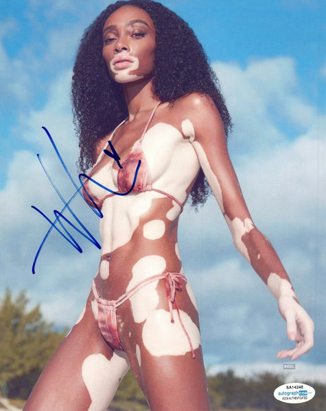 Winnie Harlow Signed Autographed 8x10 Photo Sports Illustrated Model ACOA COA