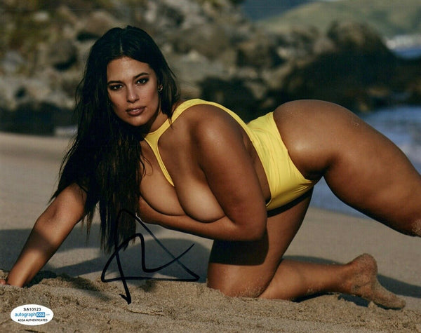 Ashley Graham Signed Autographed 8x10 Photo SI Swimsuit Sexy Model ACOA COA