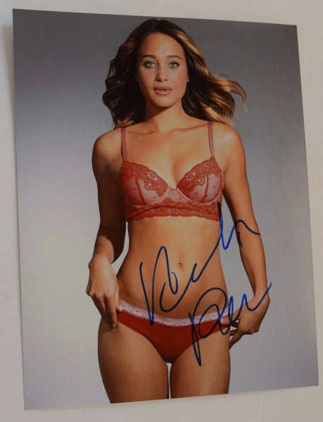 Hannah Davis Jeter Signed Autographed 11x14 Photo Hot Sexy Model COA VD