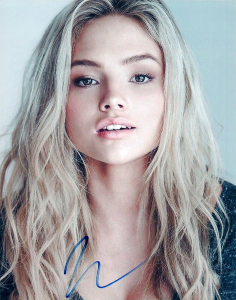 Natalie Alyn Lind Signed Autographed 8x10 Photo THE GIFTED Sexy Actress COA