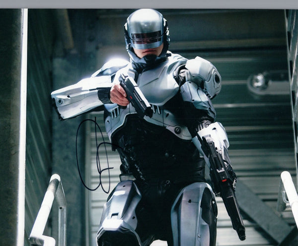 Joel Kinnaman Signed Autographed 8x10 Photo Robocop Suicide Squad COA VD