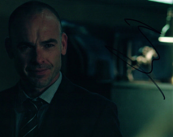 Paul Blackthorne Signed Autographed 8x10 Photo Arrow Lipstick Jungle COA