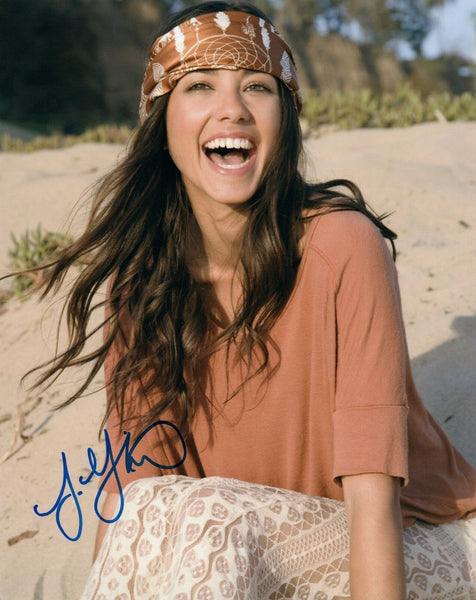 Seychelle Gabriel Signed Autograph 8x10 Photo FALLING SKIES COA