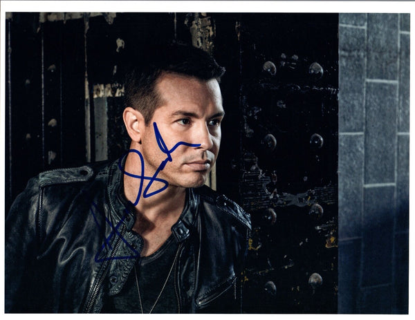 Jon Seda Signed Autographed 8x10 Photo Chicago PD The Pacific COA VD