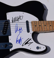 The 1975 Band Signed Electric Guitar Matty Healy All 4 Autograph Beckett COA
