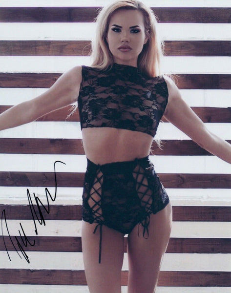 Ine Back Iversen Signed Autographed 8x10 Photo Hot Sexy Model COA