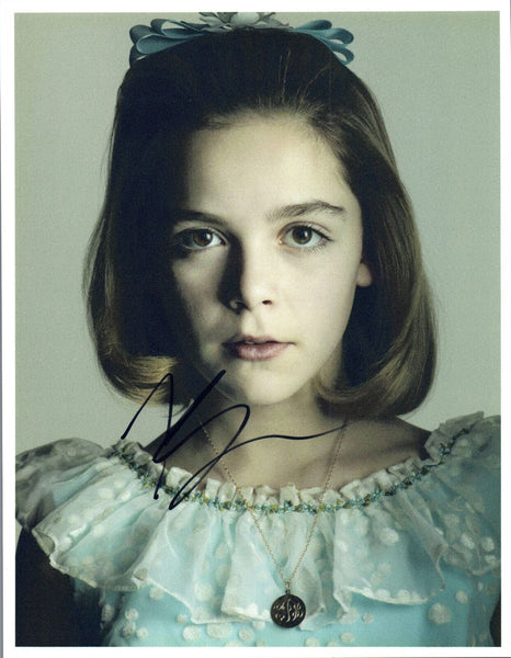 Kiernan Shipka Signed Autographed 8x10 Photo Mad Men COA VD