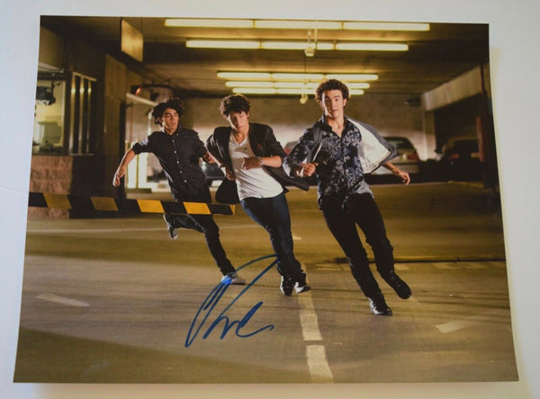 Nick Jonas Signed Autographed 11x14 Photo  COA VD